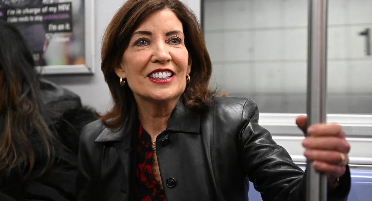 Image for article: NY’s transit unions are at war with Gov. Kathy Hochul