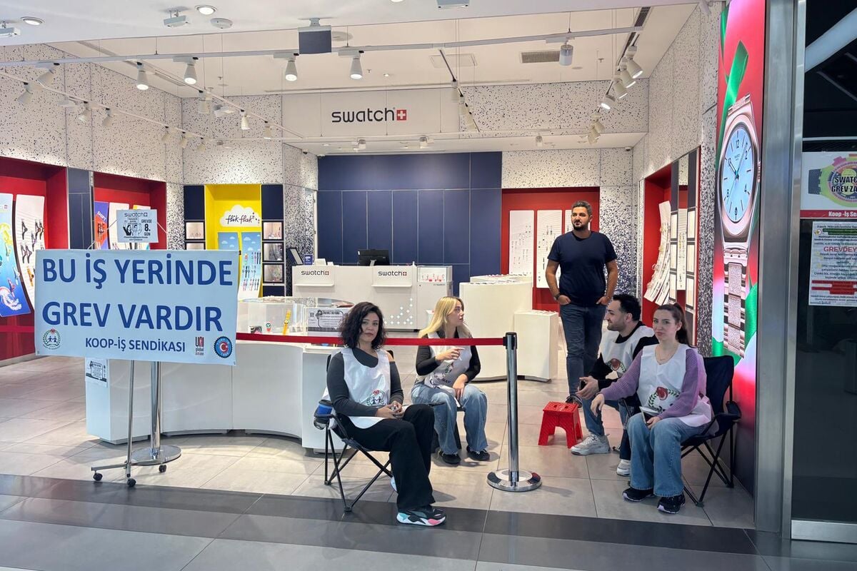 Swatch <b>Workers</b> in Turkey Launch <b>Strike</b> Over Pay, <b>Work</b> Conditions - Bloomberg