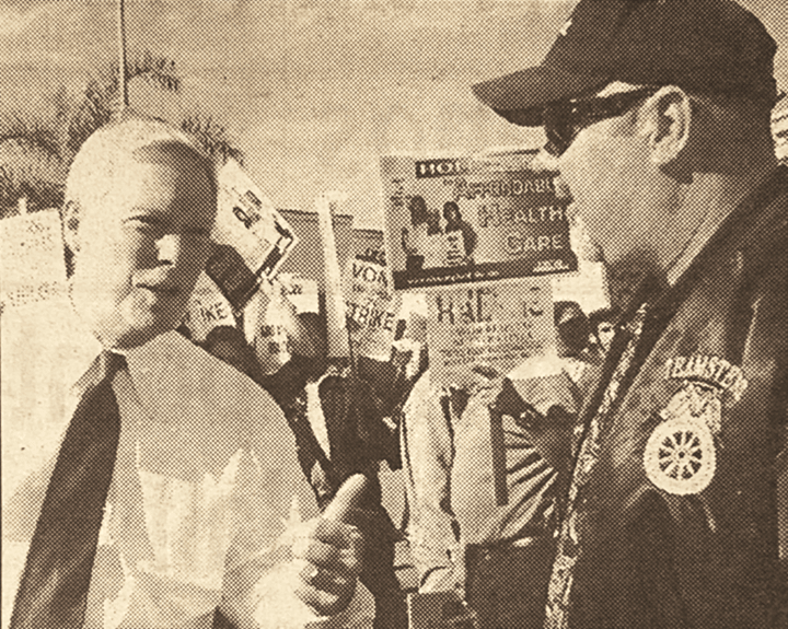 Image for article: Presidential candidate supports grocery <b>workers</b> in WeHo - Beverly Press &amp; Park Labrea News