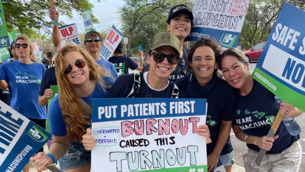 Image for article: Thousands of Kaiser Permanente health care <b>workers</b> continue to <b>strike</b> - Big Island Now