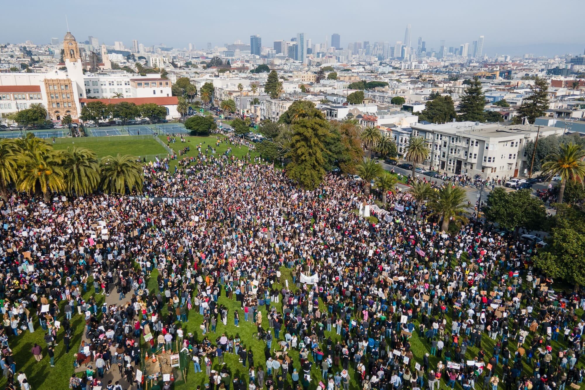 Image for article: Thousands Gather in San Francisco, Businesses Close as Part of Nationwide 'ICE Out' <b>Protest</b>