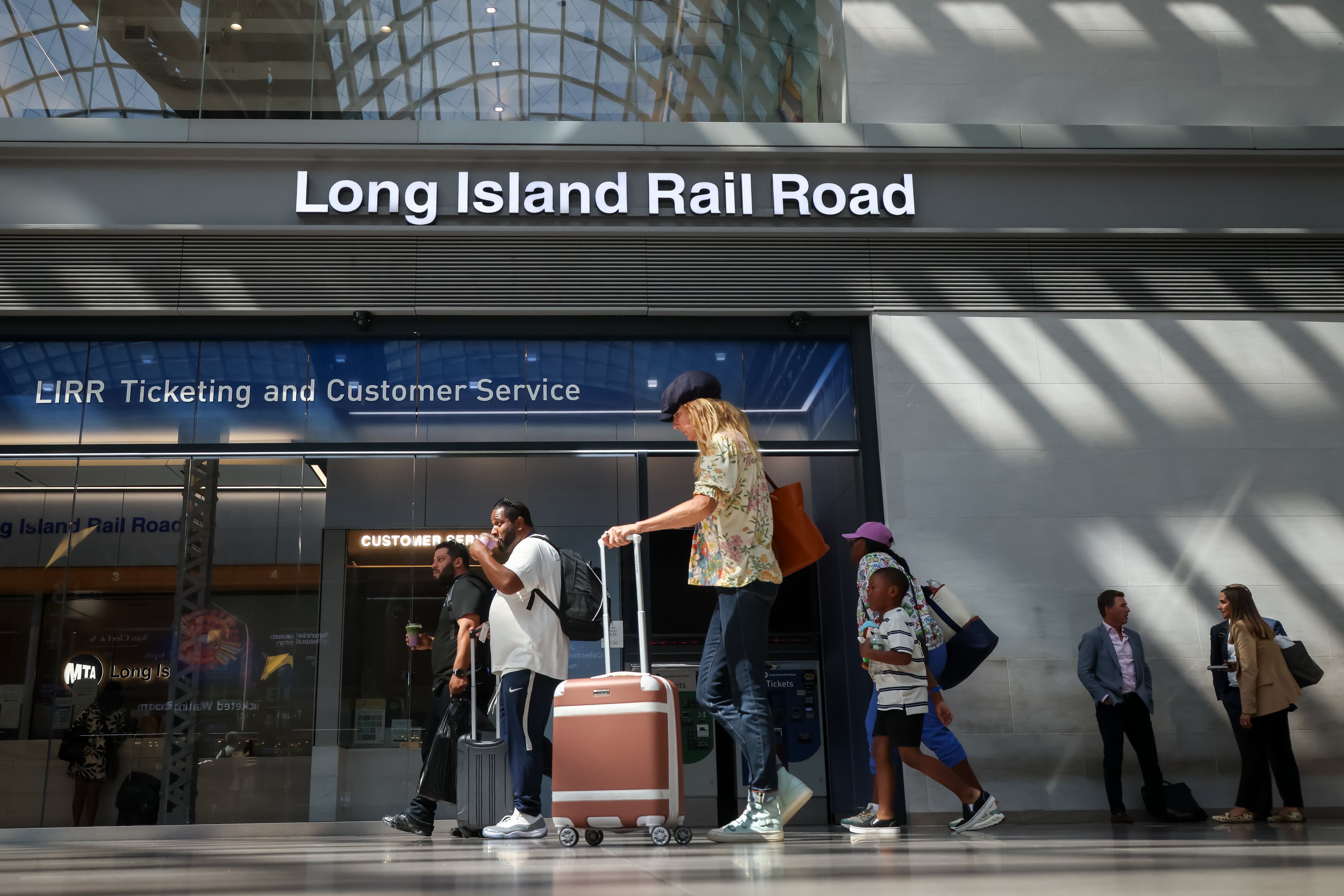 Image for article: Long Island rail <b>workers strike</b> in first walkout since 1994 - Crain's New York Business