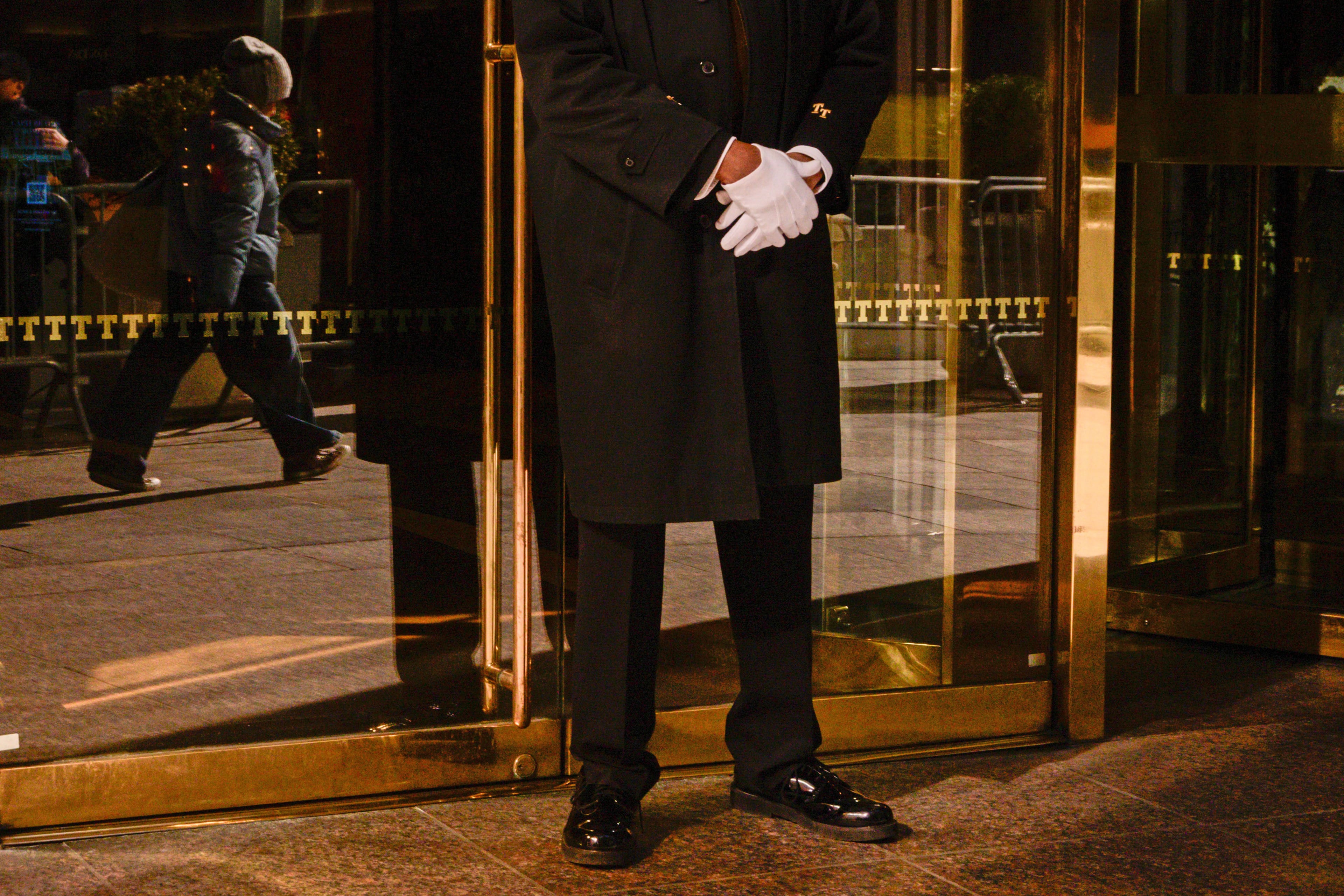 Image for article: NYC doormen, building workers set April 15 strike vote