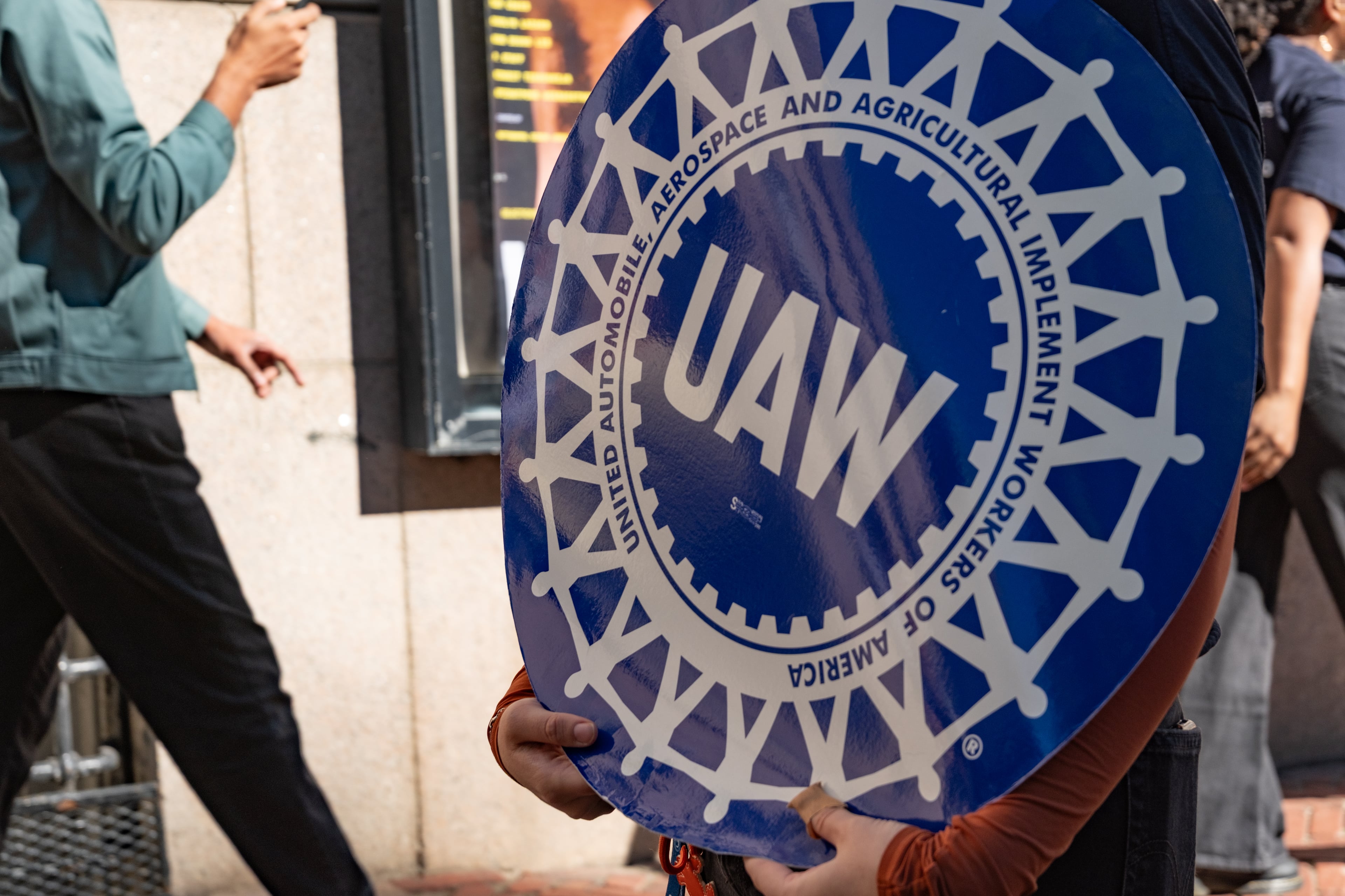 Image for article: Columbia's student <b>workers</b> union will not <b>strike</b> in spring semester after parent union rejected <b>strike</b>
