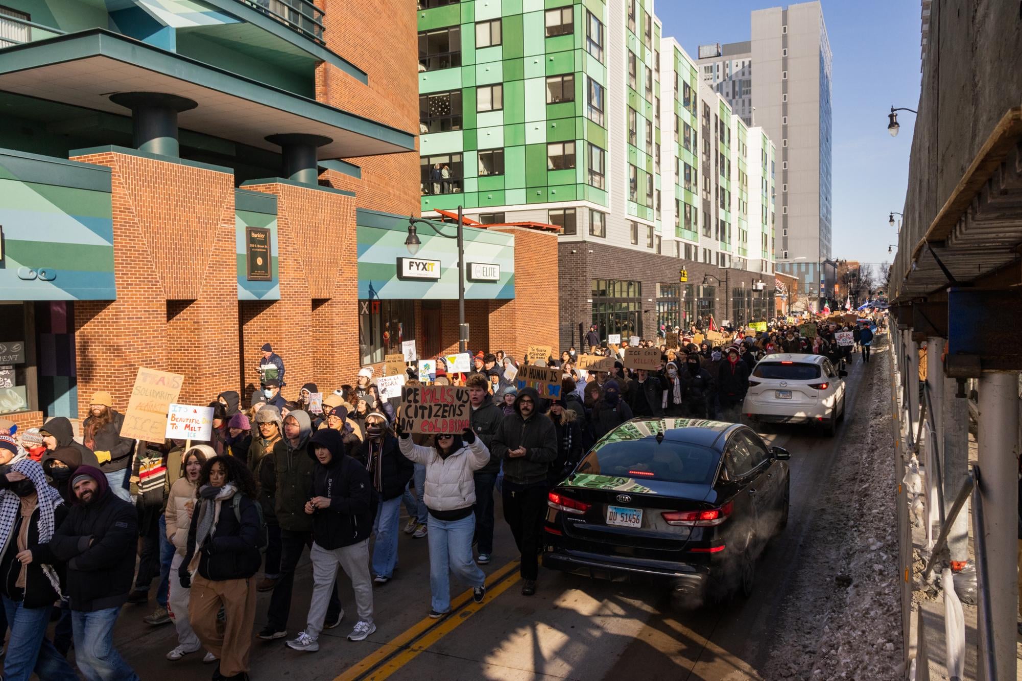 Image for article: CU community rallies against ICE - The Daily Illini