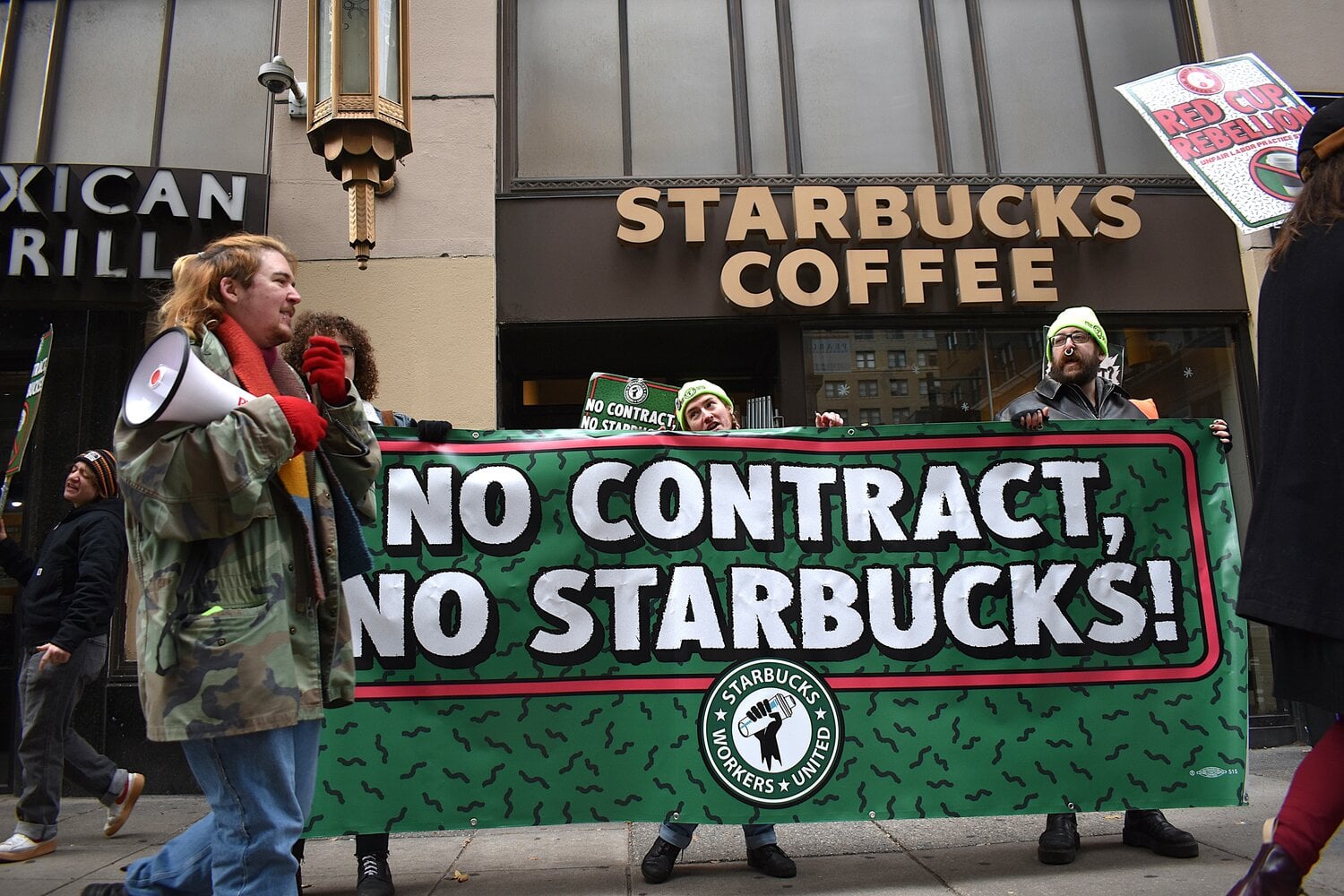 Image for article: Starbucks baristas remain on picket line as <b>strike</b> nears two-week mark - Metro Philadelphia