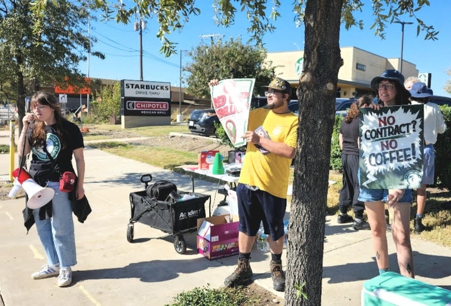 Image for article: Dallas, TX: Starbucks <b>workers</b> begin <b>strike</b> - Fight Back! News