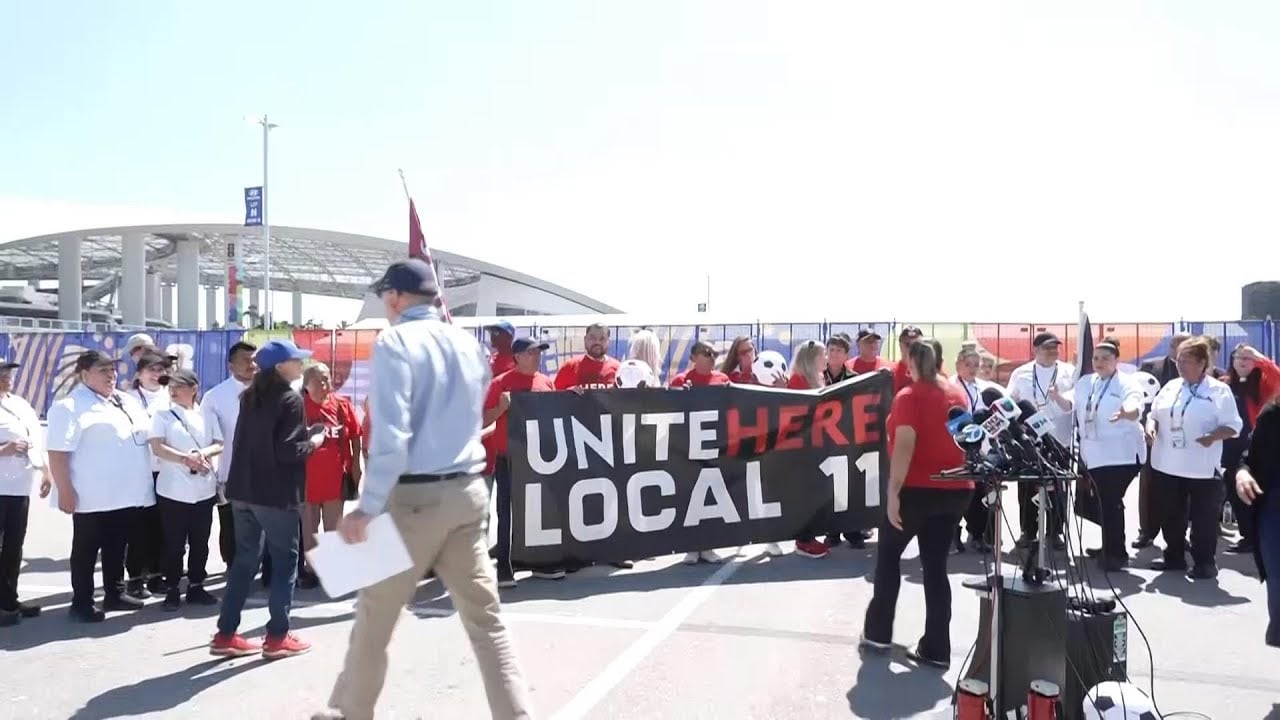 Image for article: Stadium <b>workers</b> near LA say they have a tentative deal, averting <b>strike</b> ahead of World Cup