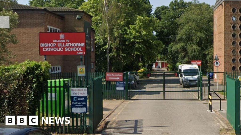 Image for article: Coventry school staff on second day of strikes over increasing workloads