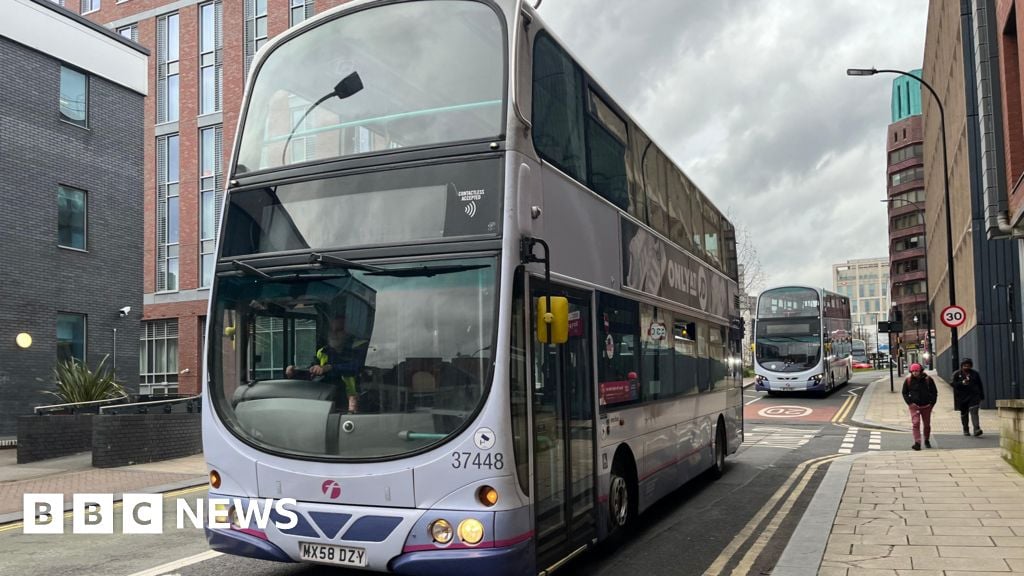 Image for article: Doncaster bus driver strike suspended after fresh pay offer