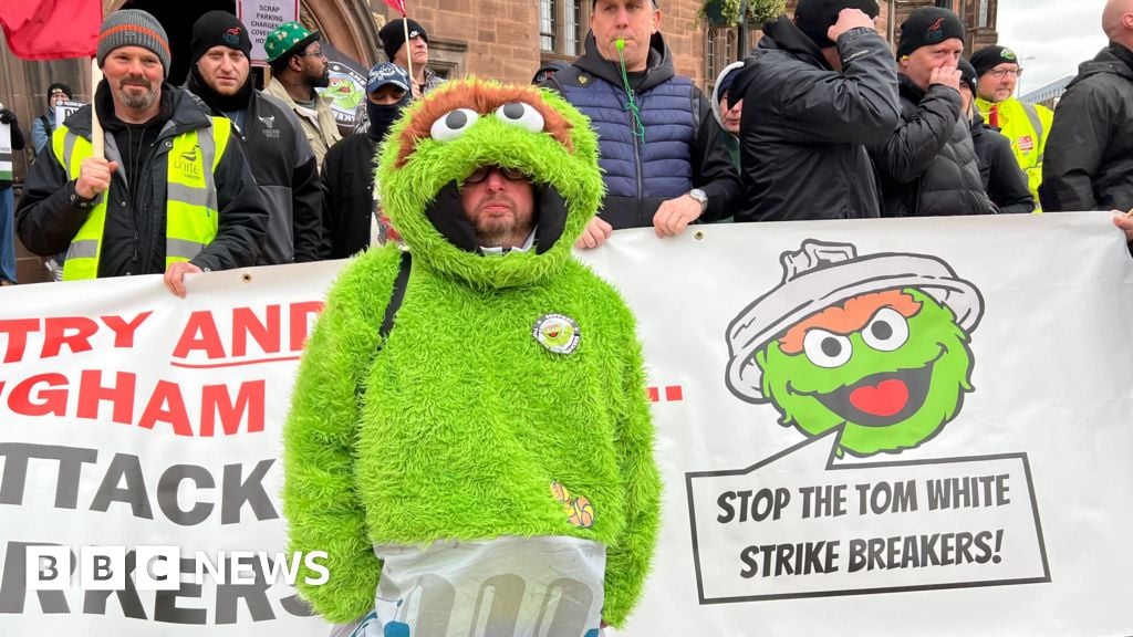 Image for article: Birmingham bin strike row spills over into Coventry