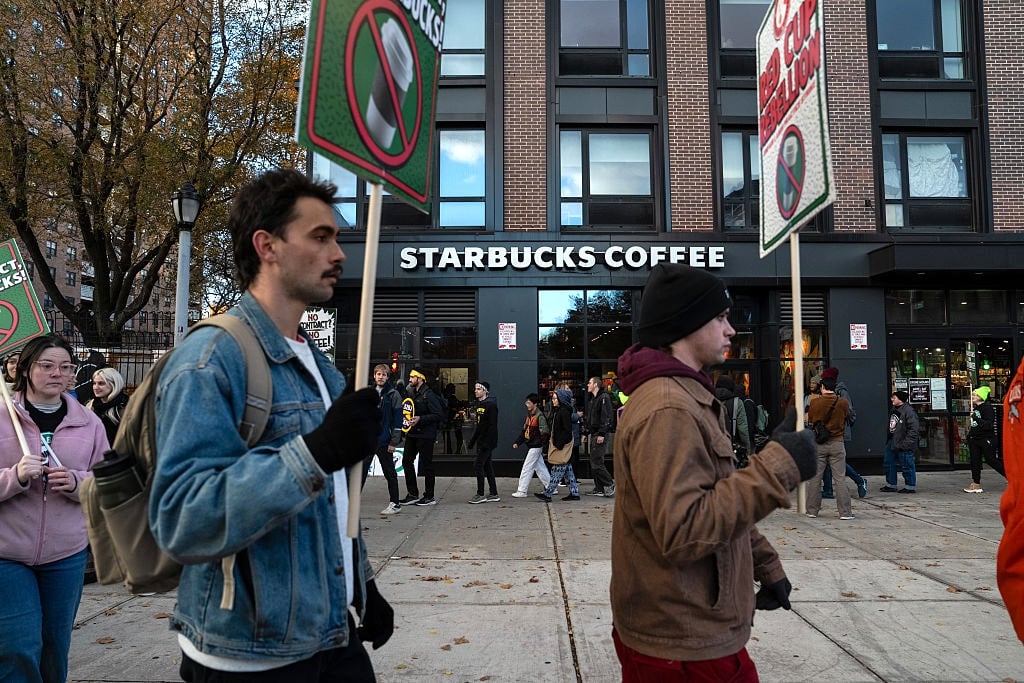 Image for article: Starbucks Workers Strike Against Foot-Dragging in Bargaining