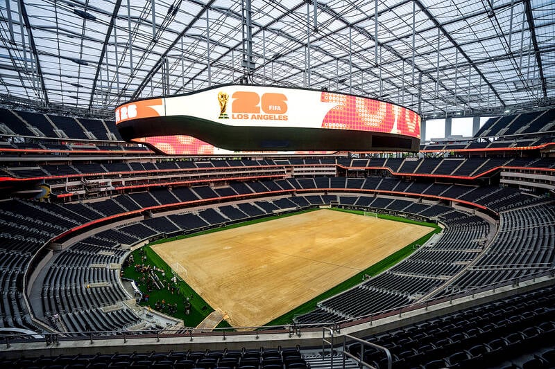 Image for article: LA stadium <b>workers</b> vote to <b>strike</b> before World Cup - Taipei Times