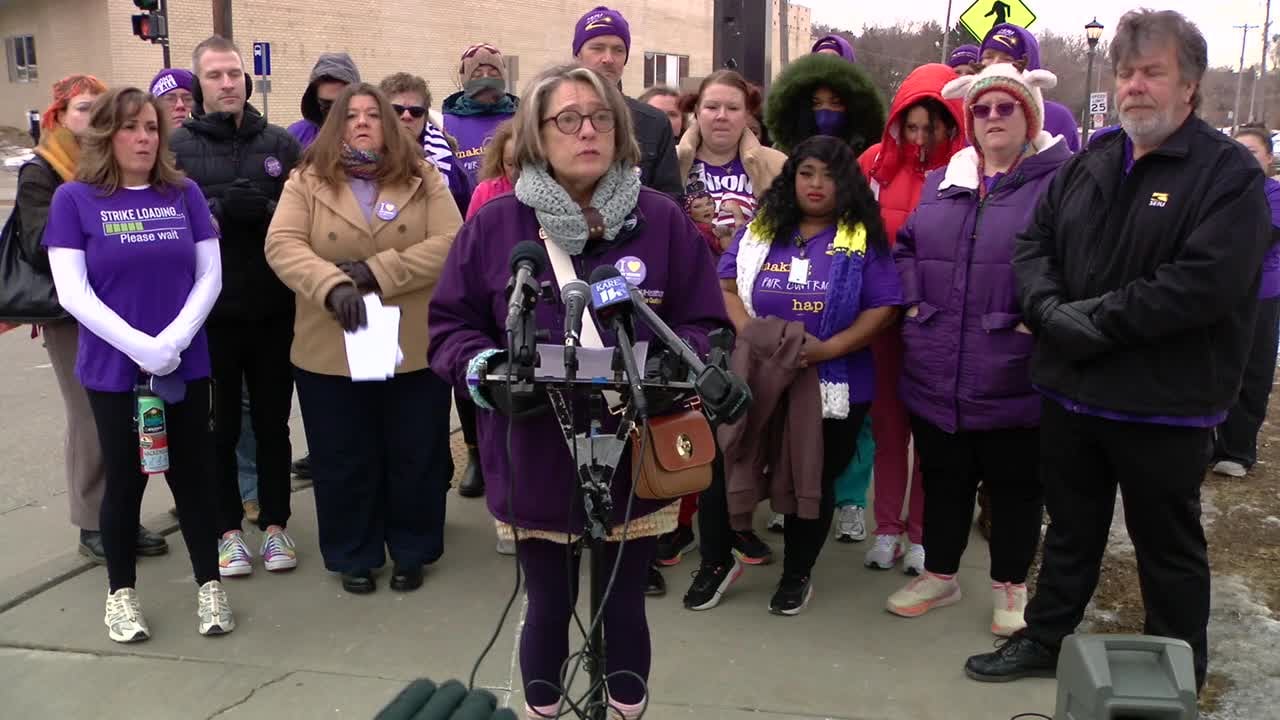 Image for article: HealthPartners and nearly 2,000 workers reach tentative deal to avoid strike