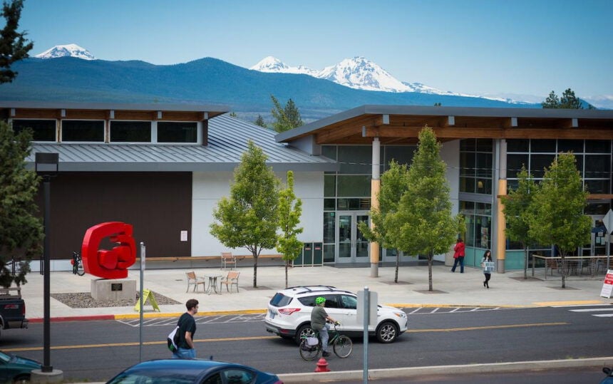 Image for article: COCC classified <b>workers</b> declare impasse after talks, mediation; may lead to Oregon's first ...