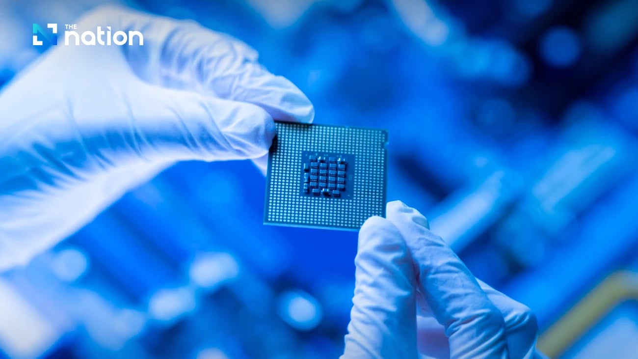 Image for article: More than 40,000 Samsung chip workers threaten 18-day strike