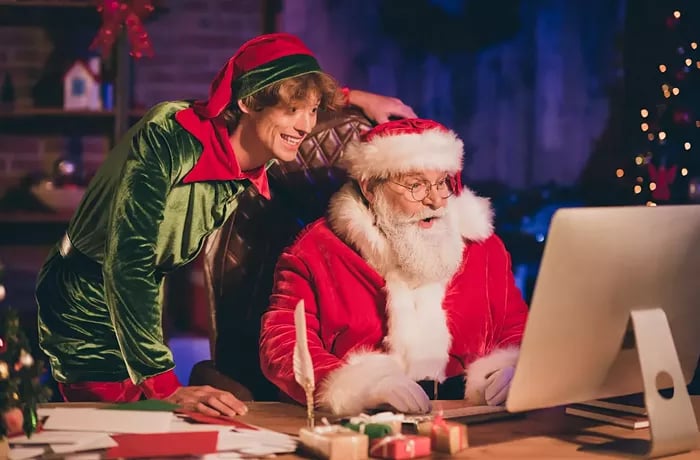 Image for article: YOUR SUNDAY READING LIST: Dairy Queen Chills, Hot New Unions, and the Best Trash of 2025