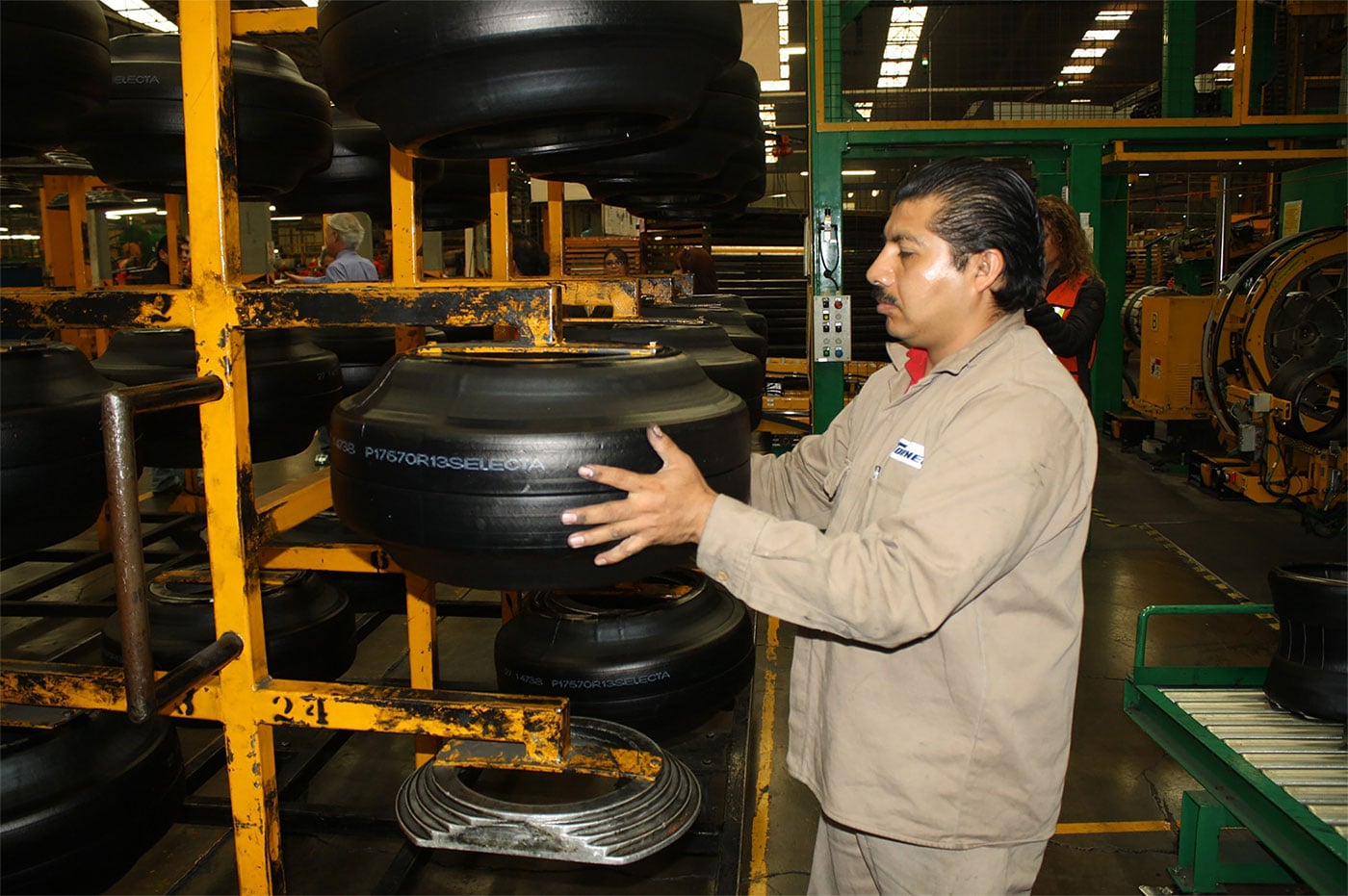 Image for article: <b>Strike</b> at Tornel Rubber Plant: 1,051 <b>Workers</b> Walk - Mexico Solidarity Media