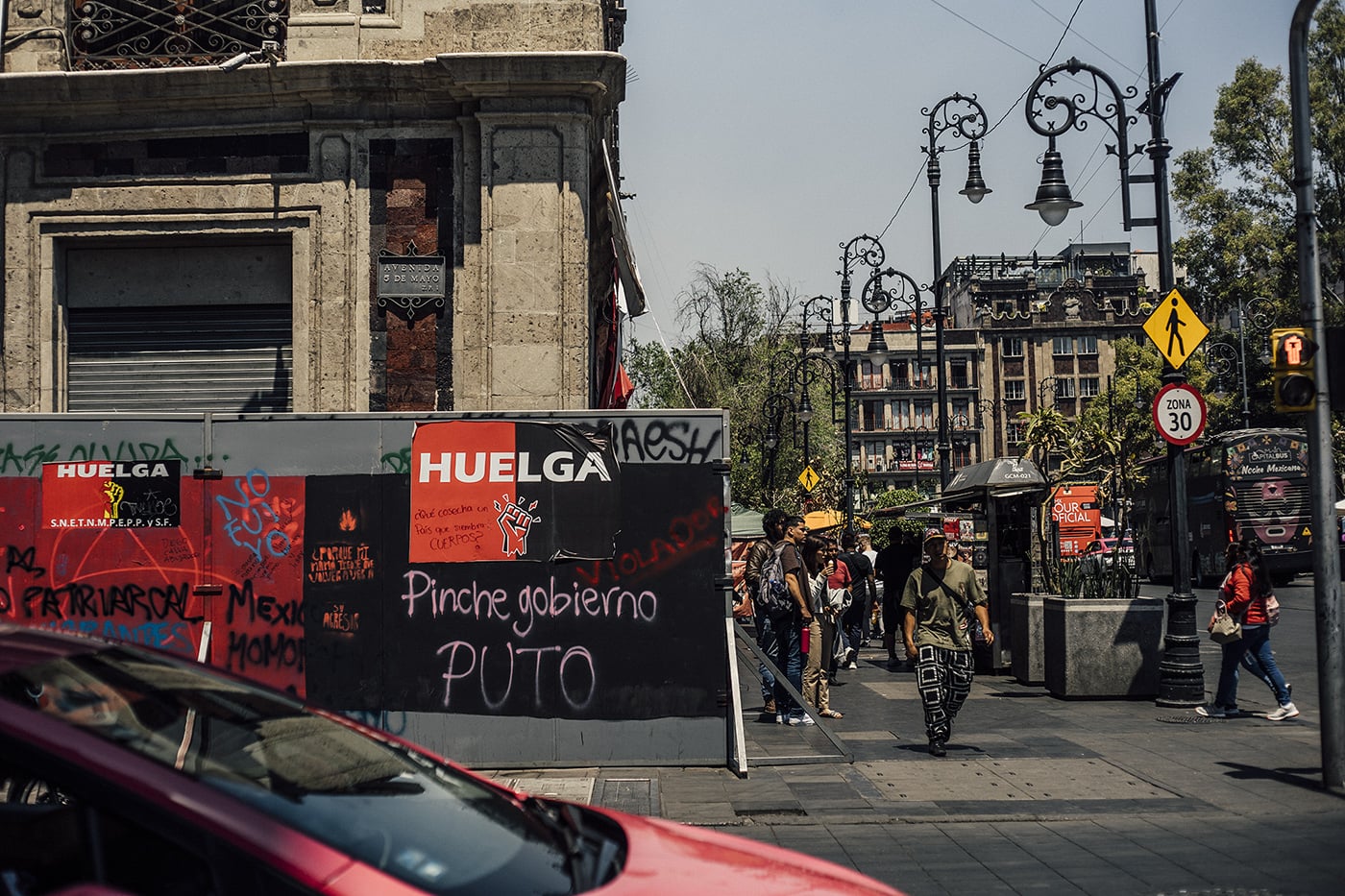 Image for article: Six Months of the Nacional Monte de Piedad Strike