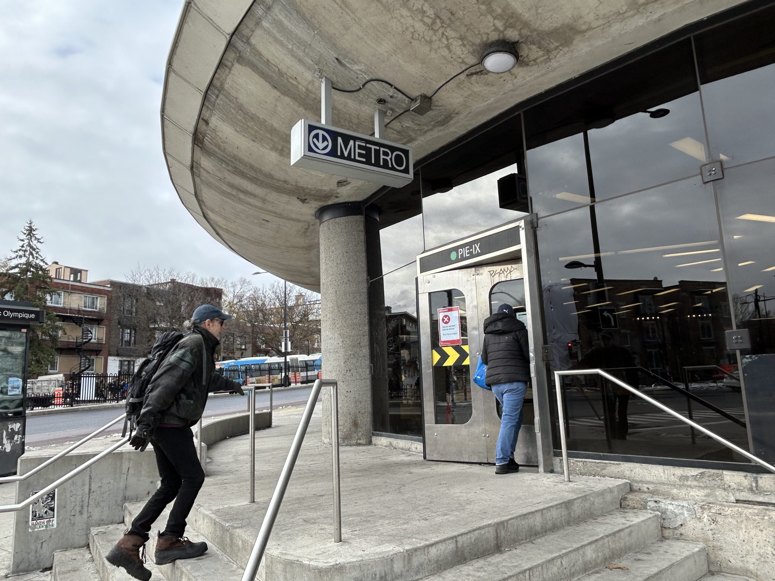 Image for article: STM maintenance workers’ overtime strike set to end without deal