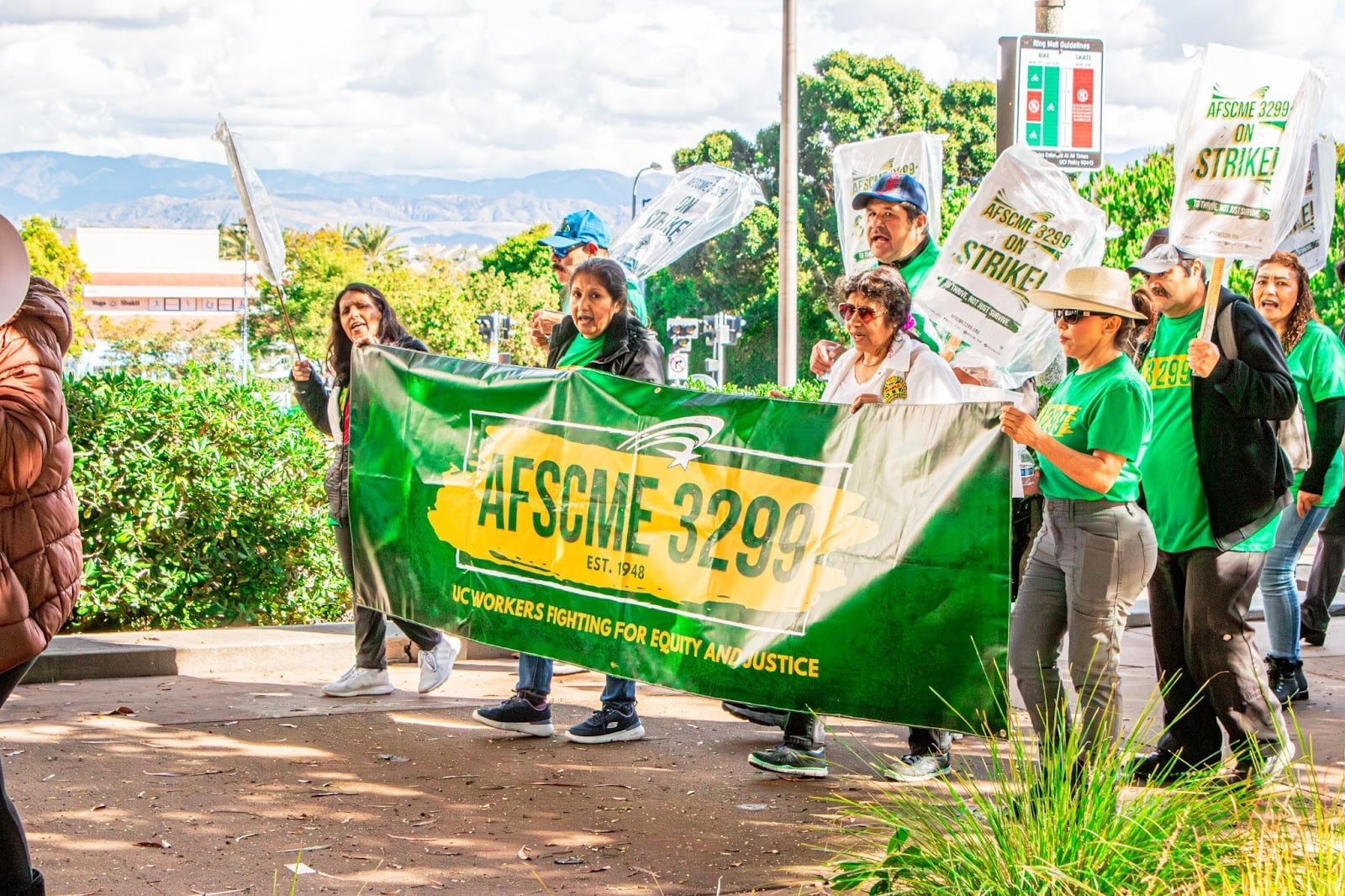 Image for article: A breakdown of the AFSCME Local 3299 and UC 21-month contract stalemate