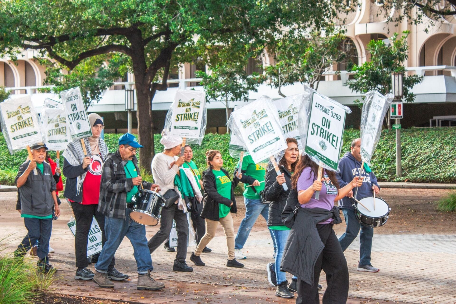 Image for article: AFSCME 3299 reaches agreement with UC one day before strike | New University