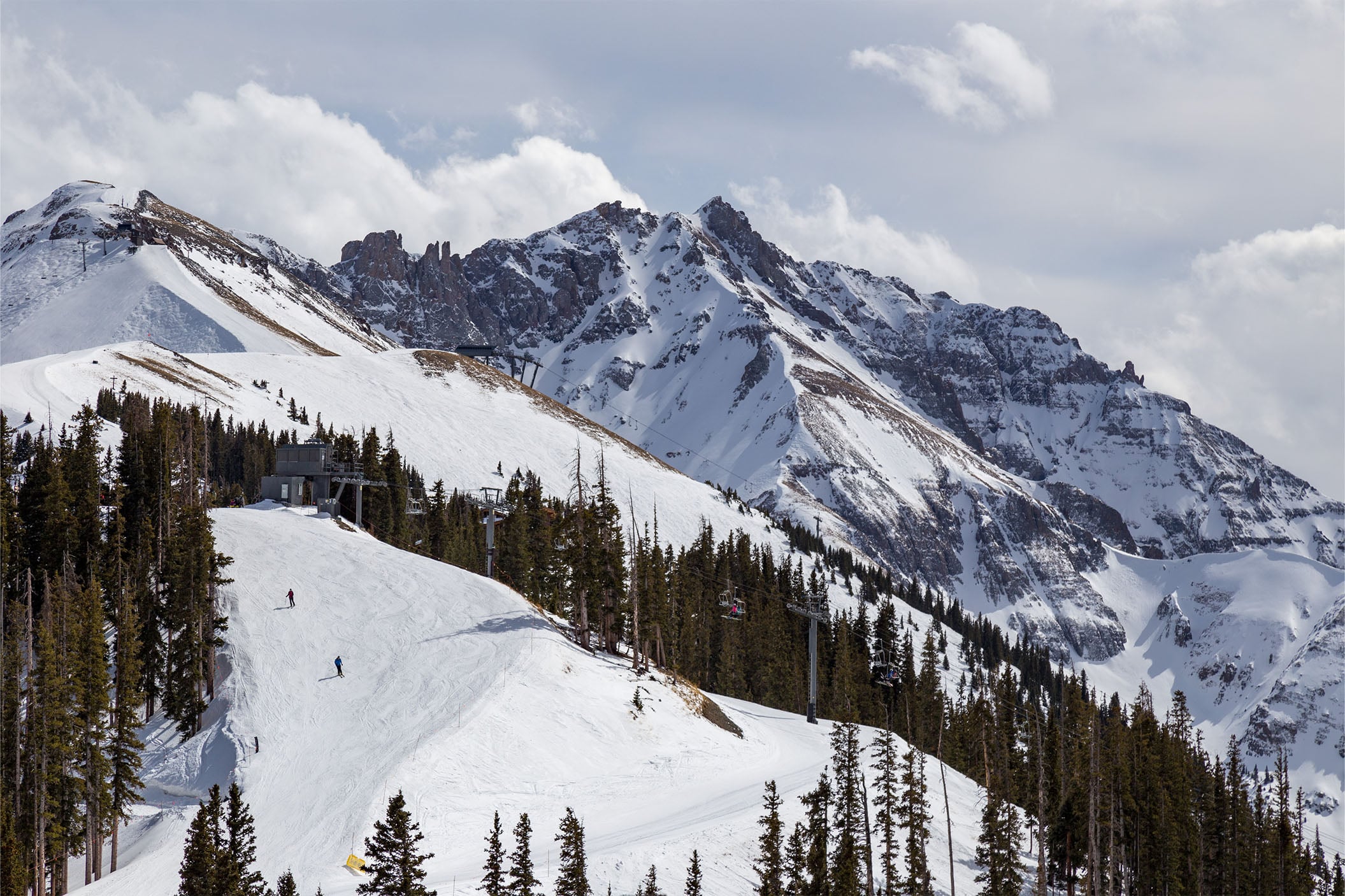 Image for article: Telluride Ski Patrol Ends Strike, Mountain to Fully Reopen