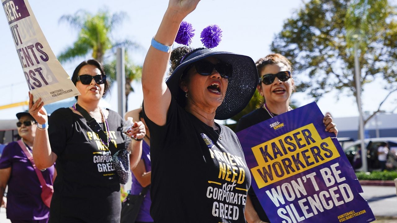 Image for article: Pharmacy <b>workers</b>, others ratify 4-year contract with Kaiser - Spectrum News
