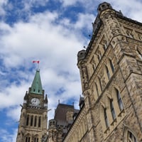 Image for article: Rail and port strikes push economy off track: Senator Lewis