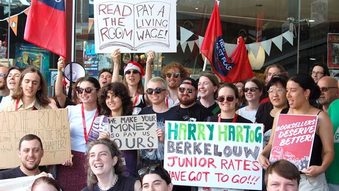 Image for article: <b>Workers strike</b> for pay and penalty rates at Harry Hartog and Berkelouw books - Solidarity