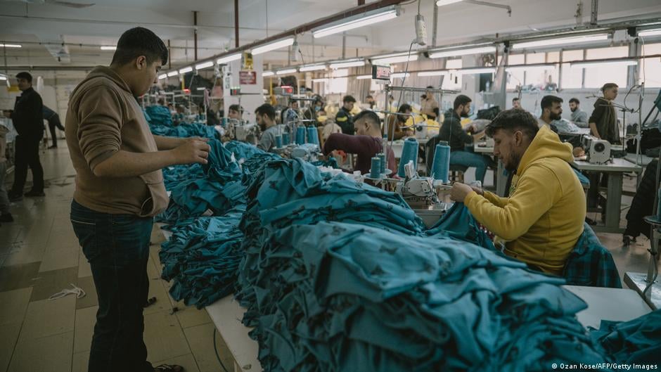 Image for article: Turkey's textile industry in crisis - DW.com