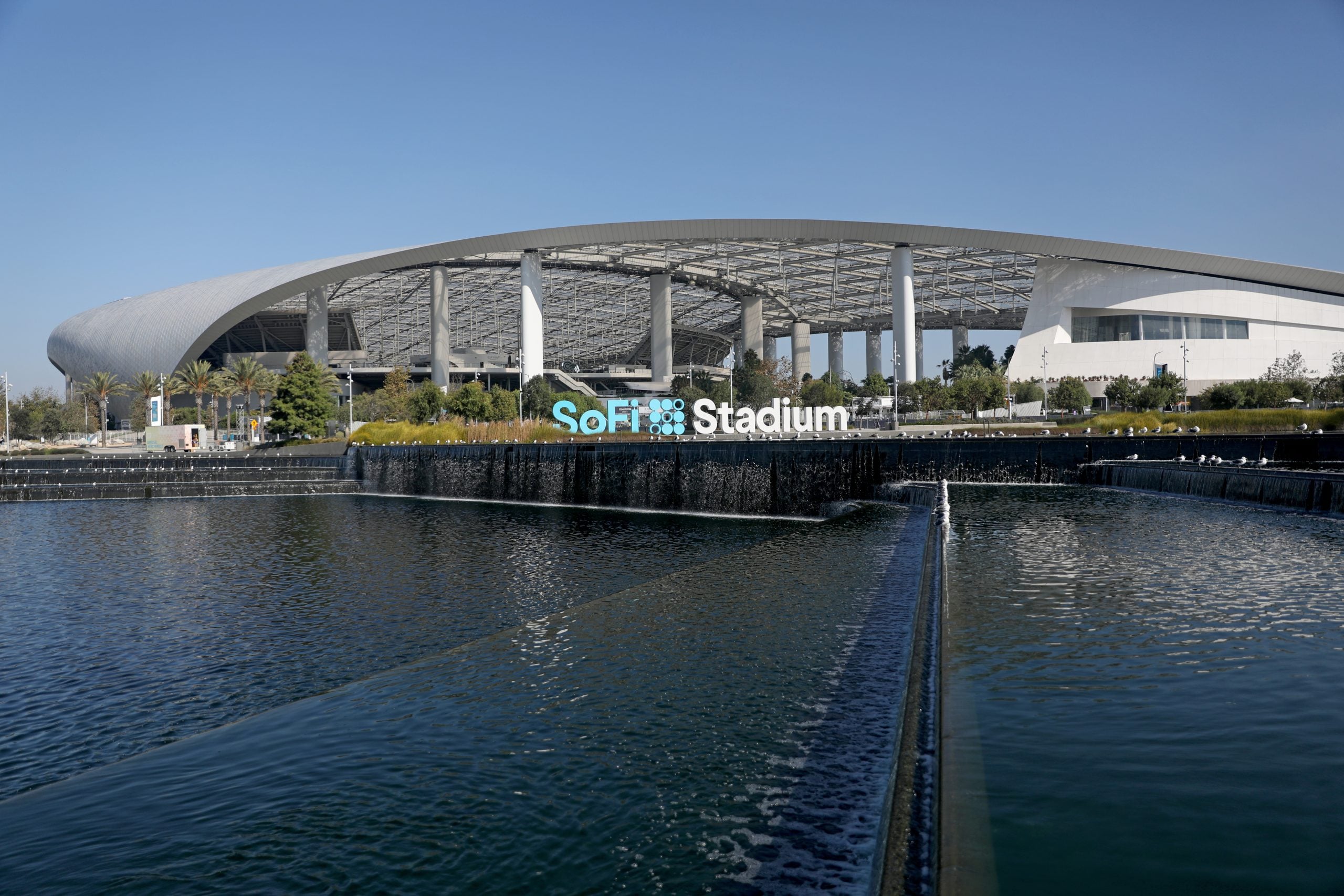Image for article: SoFi stadium workers vote to authorize a strike days before the World Cup kicks off in LA