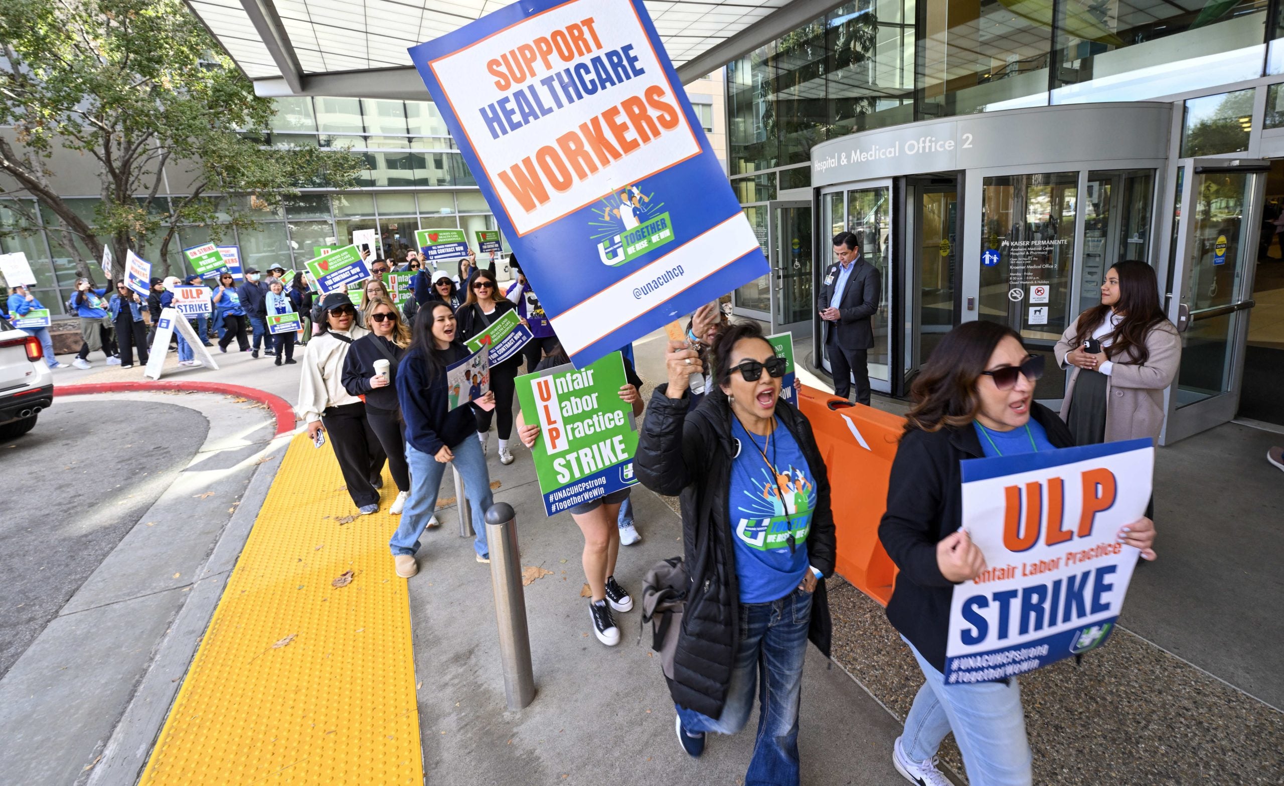 Image for article: Massive <b>strike</b> at Kaiser Permanente enters third week with new unions joining the picket line