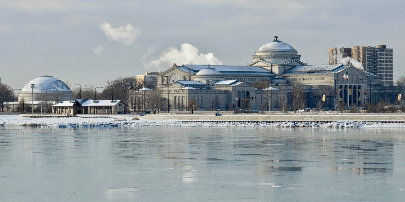 Image for article: First contract, big raises for workers at a Chicago museum