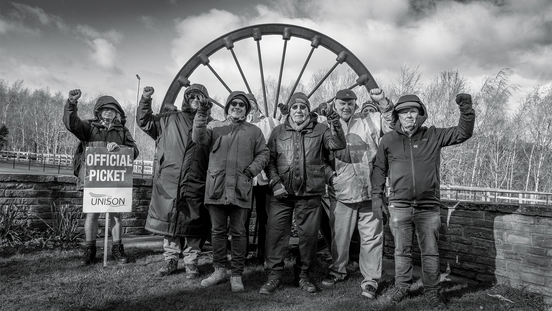 Image for article: Miners are back on strike: ‘I lost everything last time. I won’t go back this time until it’s sorted’
