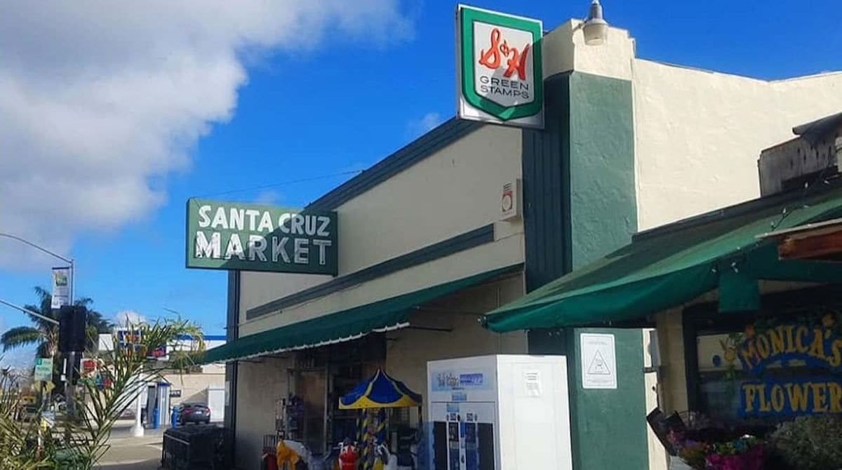 Image for article: Santa Cruz Market <b>Workers</b> Call Off Planned <b>Strike</b> After Reaching Tentative Agreement