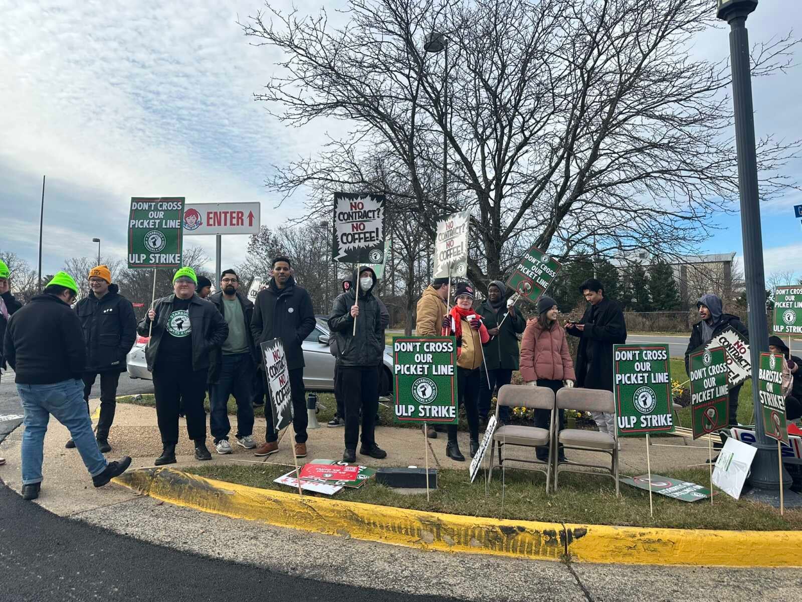 Image for article: Merrifield Starbucks <b>workers</b> begin picketing as nationwide <b>strike</b> continues | FFXnow