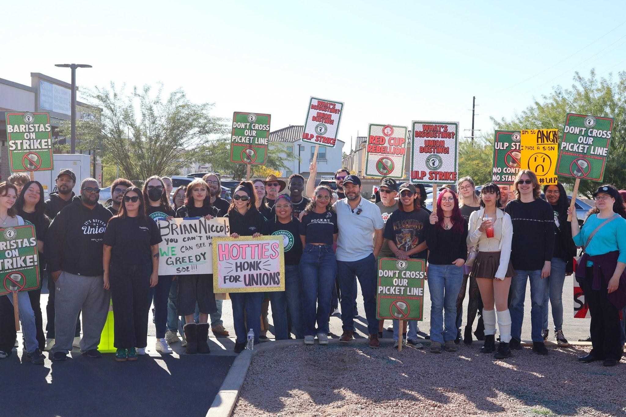 Image for article: Gallego Joins Starbucks Baristas at Picket Line in Gilbert, AZ - Senator Ruben Gallego