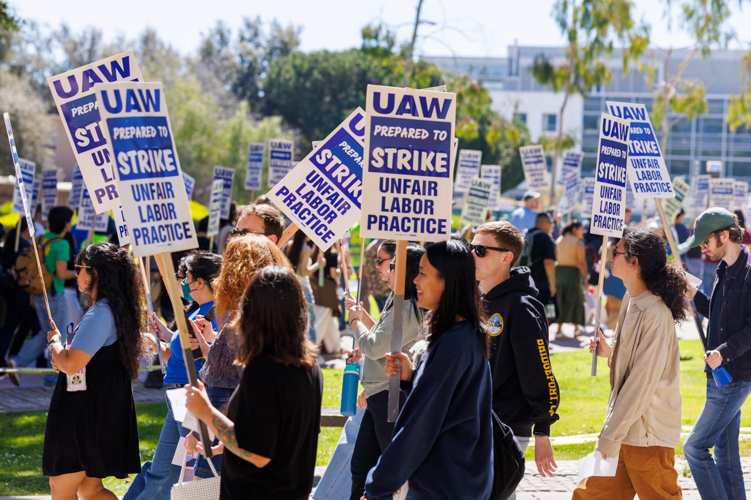Image for article: UAW <b>Workers</b> Stage 'Last Chance' Practice Picket at UC Santa Barbara