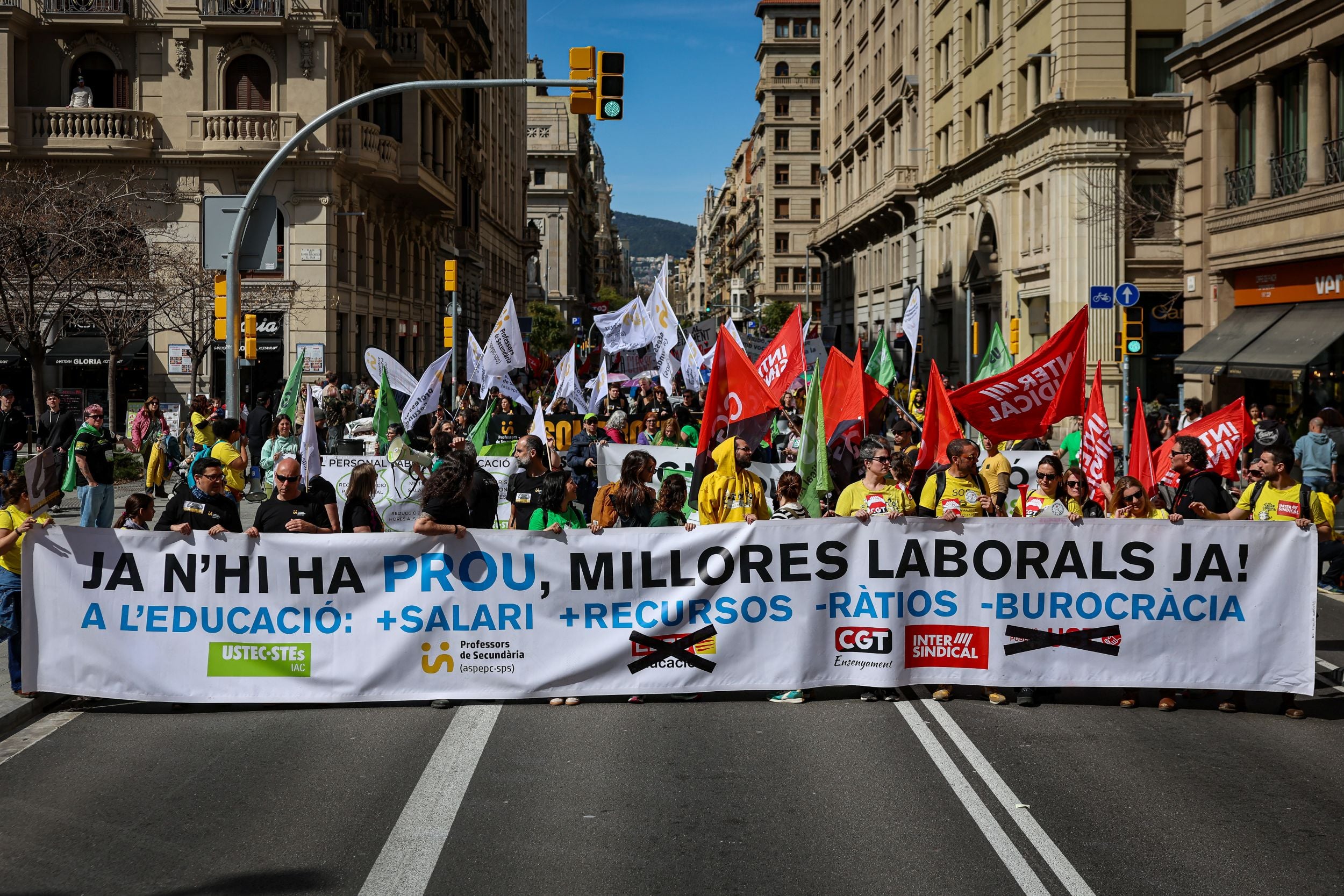 Image for article: Educators’ Strike in Catalonia: A Historic Struggle against the Betrayal of Union Leadership