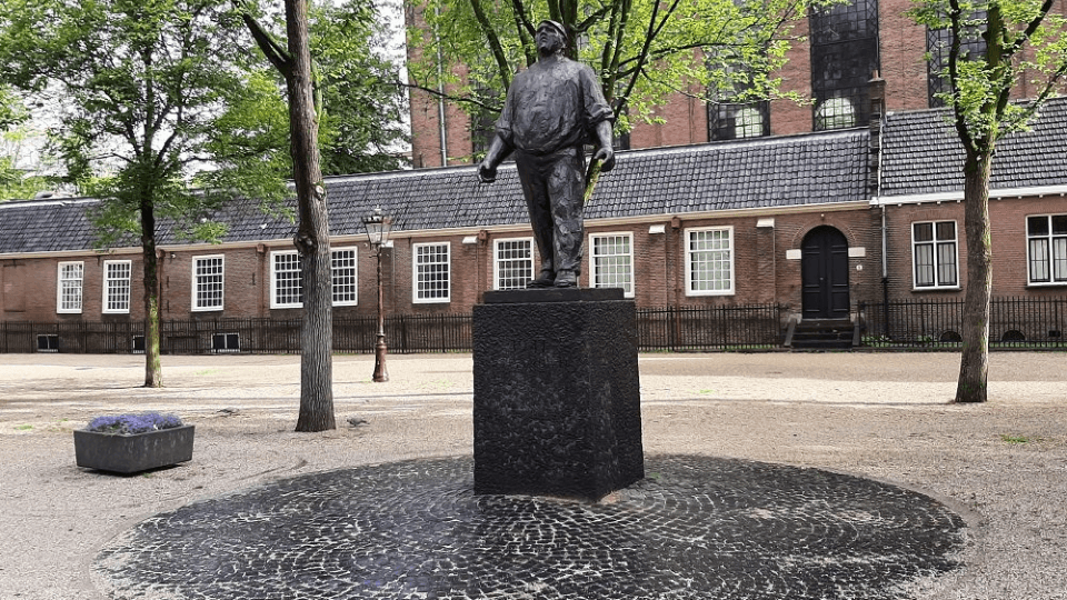 Image for article: UAW's remembrance: Amsterdam general <b>strike</b> of 1941 and lessons for today