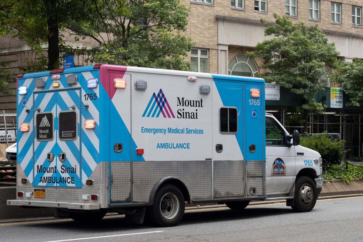 Image for article: How Mount Sinai handled internal comms during a nursing strike - Ragan Communications
