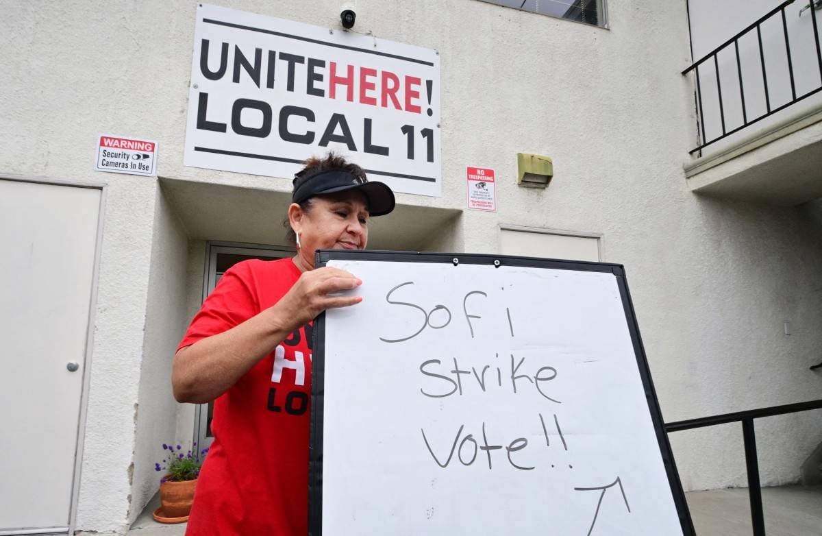 Image for article: LA stadium workers threaten strike ahead of World Cup | Sinar Daily