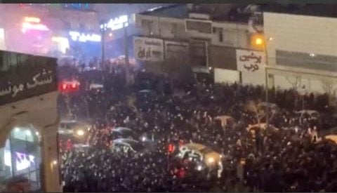 Image for article: Statement of the Tudeh Party of Iran: Long live the dynamic, encompassing, and heroic uprising of the Iranian people against the dictatorship of Ali Khamenei!