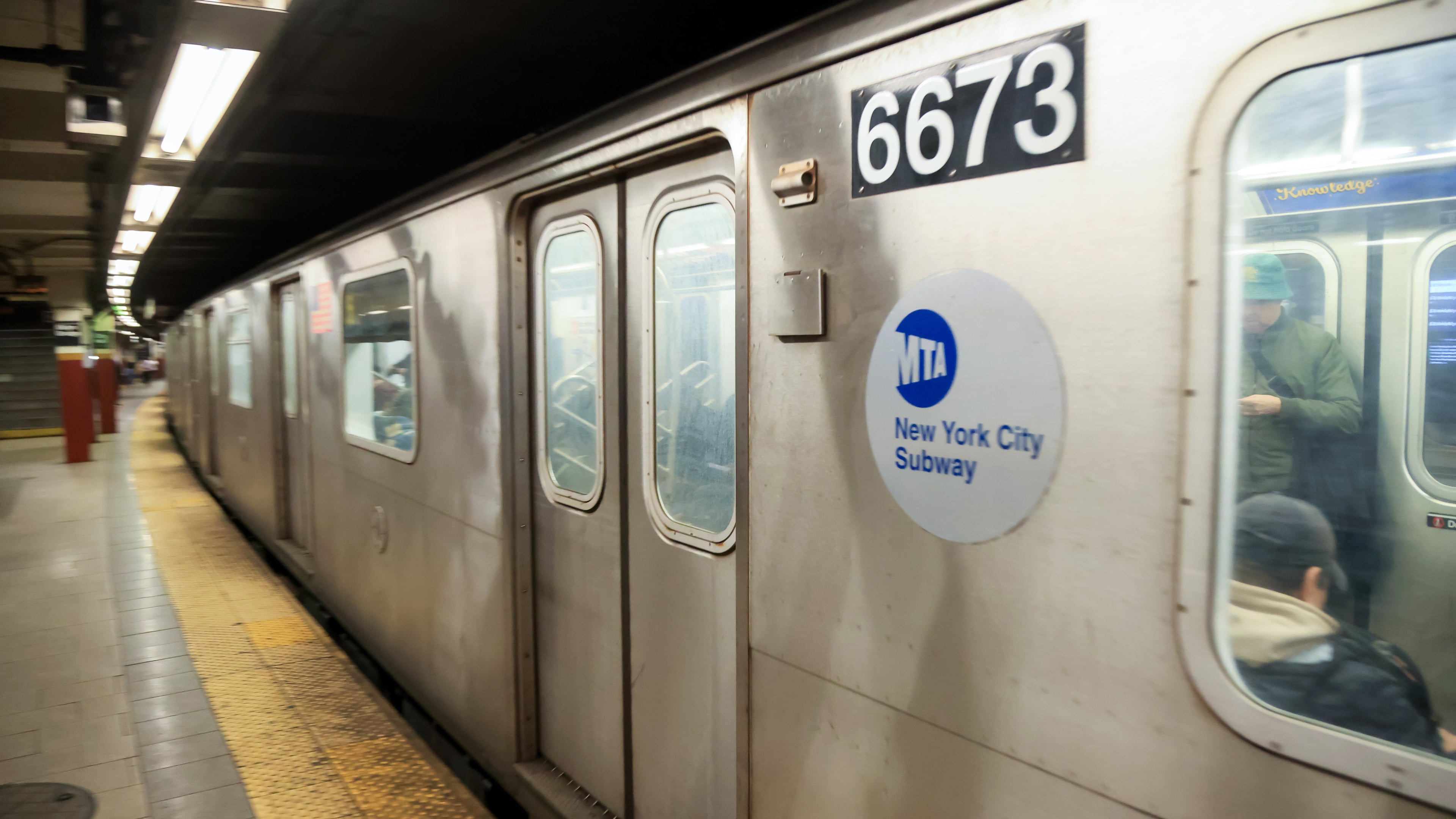 Image for article: MTA Holds Impromptu Talks With Rail Unions as Strike Looms