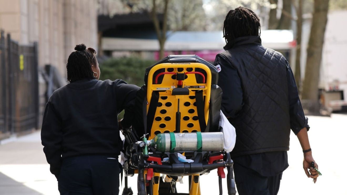 Image for article: Thousands of NYC nurses set to strike Monday if deal isn't reached with hospitals