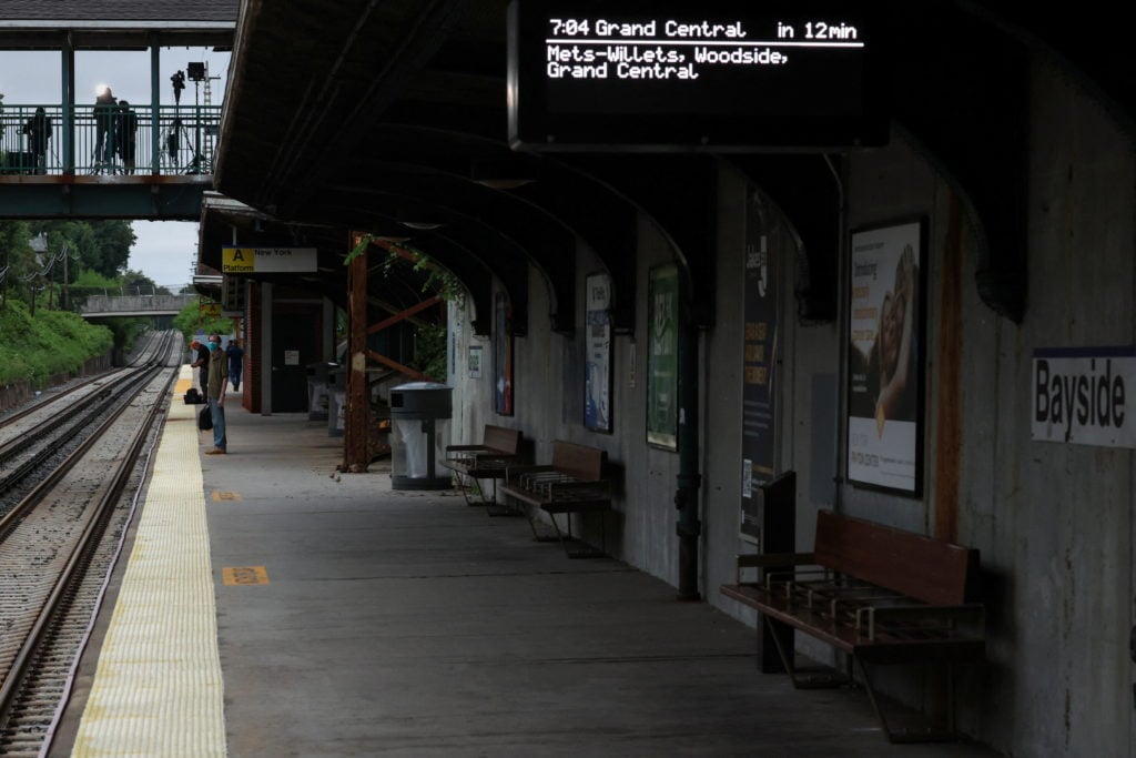 Image for article: North America’s largest commuter rail system faces a potential shutdown