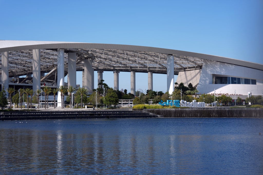 Image for article: Southern California stadium <b>workers</b> say they have a tentative deal, averting <b>strike</b> ahead of ... - PBS