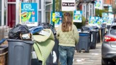 Image for article: Union cuts Labour funding by 40% over bin strike