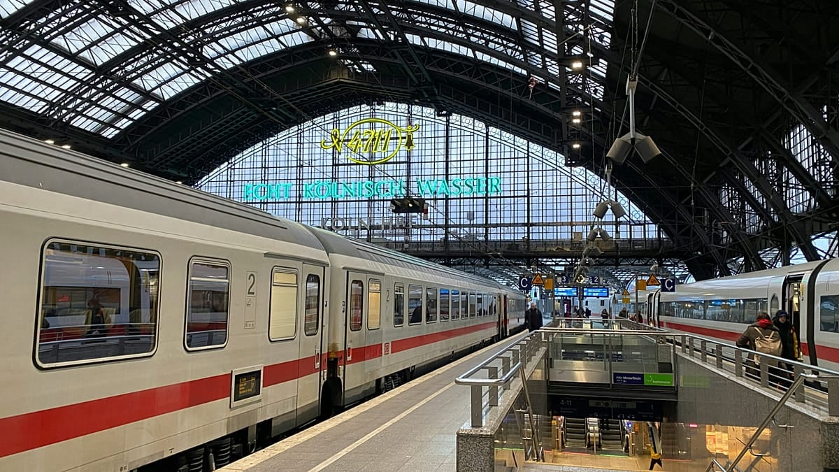 Image for article: Trains, trams and buses face disruption across Germany as 48-hour strikes begin on Friday